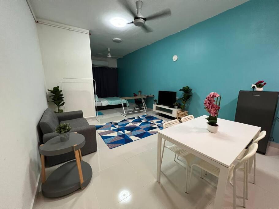 Mufa Studio Suites Klia Sepang Zewnętrze zdjęcie
